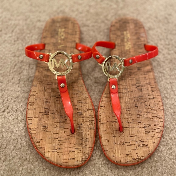 MK Michael Kors sandals - Picture 2 of 7